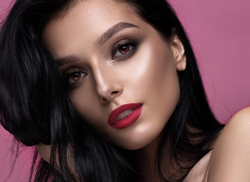 How To Get Ombré Powder Brows With Makeup